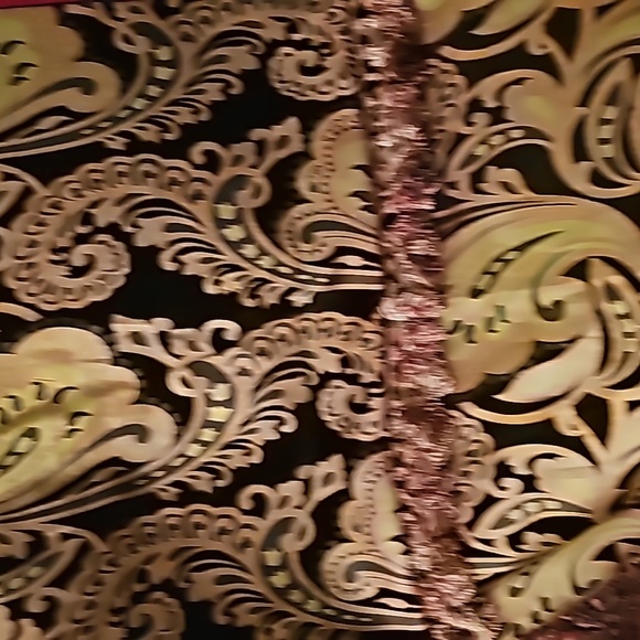 NEW beautiful  throw - Picture 2 of 2